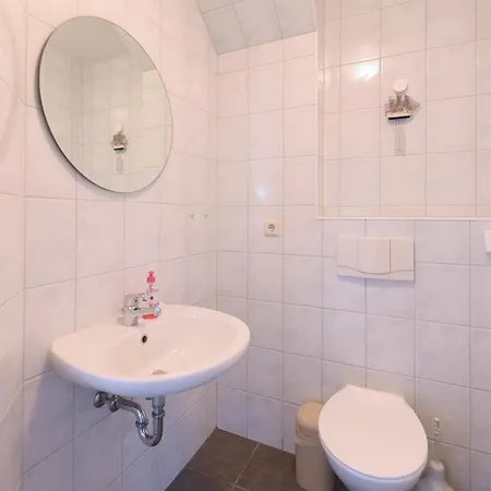 Hagenstrasse 4 Holiday home Prerow